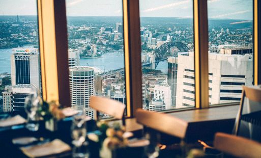 Обед или ужин в ресторане Сиднейской башни